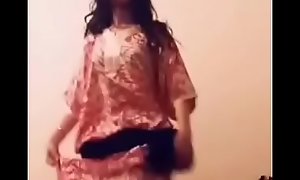 Moroccan teen dancing  2