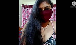 Desi Kannada aunty shows boobs and plugola massages her boobs