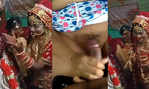 Newly Married Bhabi Aur Devar Car Me jabardast Thukai ( efficacious audio )