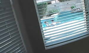 Shove around amateur get hitched gets horny on vacation coupled with fucks by the pool