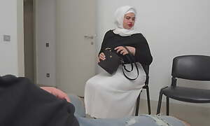 Dick flash. Muslim married MILF raunchy me unsustained off in public waiting room