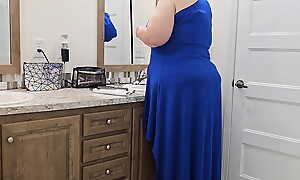 Woman In Bathroom Thither Panty Down, Was Very Panting When Distance from As luck would have it Walked In (Role Playing)