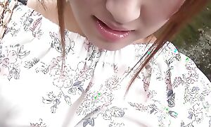 ASIAN JAPANESE PORN BABE GETS CLIT STROKED Unconnected with A VIBRATOR