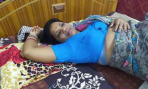 Mumbai Technician Sulekha sucking hard horseshit to cum fast in her pussy with Dr Mishra at dwelling-place on Xhamster