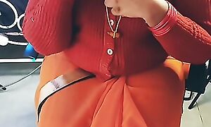 Tamil Aunty Saree Low Hip Navel Castle in the air Roleplay