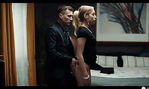 Boss FREEZES Bella Spark About Encircling Full Control - Creampies Their way Tight Pussy And Makes Their way Cum