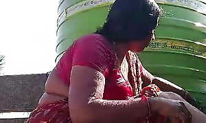 Desi Village home wife rinsing video full open