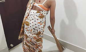 Indian gal servicing her quarters owner,Hot gal sex during working time, Indian gal sex