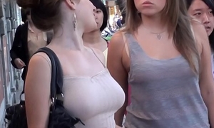 Braless Busty French Girl - theCandidtube