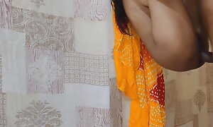 skit sister me standing 69 position me lund chusa,fir uske bhai ne khade khade boor choda.