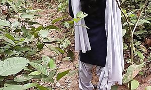 Indian Trainer Girl Doing Crafty Time Sex All round Bad Brat Within reach The Gaping void Jungle