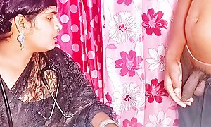 Indian desi sex doctor shafting patient chunky dick. Telugu calumnious talks.