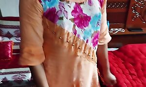 Desi first time mean pussy sex video, Indian desi mean pussy sex video, Indian local sex video