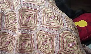 Mallu desi couple hot have sex under bedsheet in bedroom, Malayali couple hot romanticist have sex in bedroom under the bedshee6t