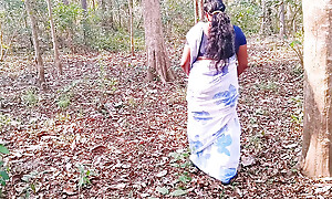Desi open-air jungle sex. Indian stepmom together with stepson hardcore fucking in jungle. Telugu dirty talks.