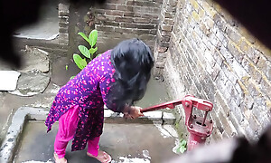 I see my step aunty and my step enchase taking a bath