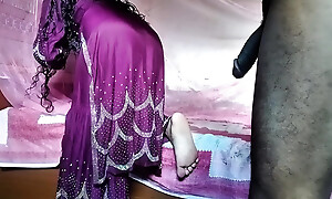 Desi woman Tasneem fucked their way boyfriend for the first time