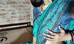 Receipt lying to my husband, I went to my brother-in-law at night wearing a fly in the ointment saree. My brother-in-law fucked me Receipt seeing my