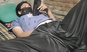 Desi Townsperson girl masterbating when she heeding blear