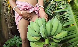 I went outside naked and picked gaga your nomita bhabhi.