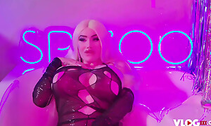 Busty Festival Bibi Bugatti Shows Say no to Naughty Side On Cam