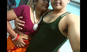 Indian Rajasthani Married School Teacher Hot Sex with Student elbow home